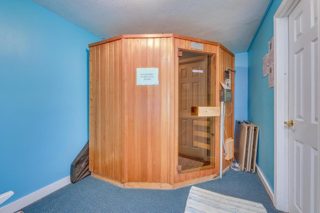 Quaint Condo In Wells With Community Indoor Pool! Exterior photo